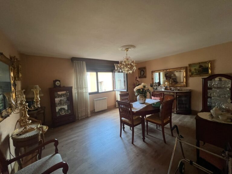Vista general del salón comedor · Piso en venta en Calle Naranja, Aranjuez (REF 1853)